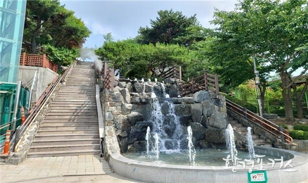 2020년도 추진사업, 중구 도원동 70계단 광장쉼터 조성