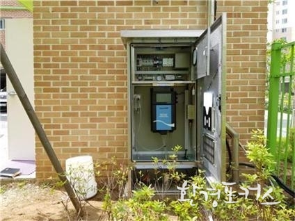 수질자동측정기 사진