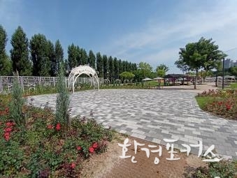 장미원 예식장 전경