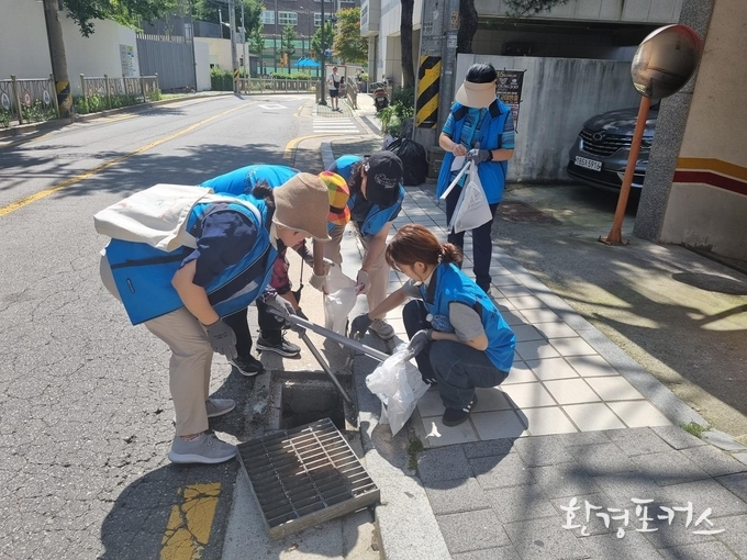 서울시자원봉사센터‘안녕,빗물받이’활동사진