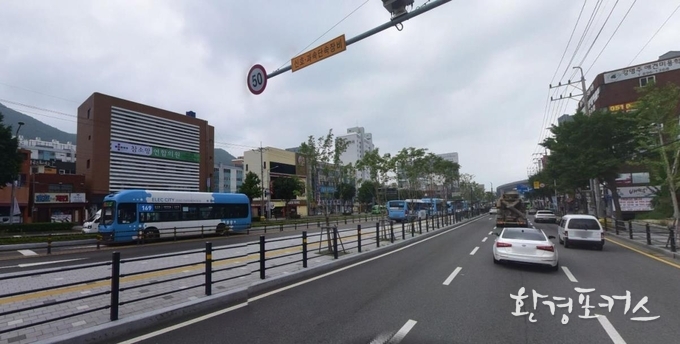 주례역 BRT 정류장 전경
