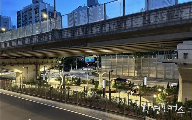고가 하부 그린아트길 조성 사진 - 가양대교 하부
