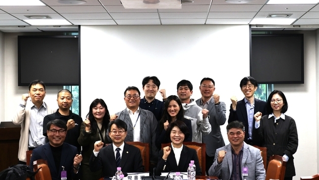 늑구 탈출이 던진 질문…“동물원, 지금 그대로 괜찮은가”