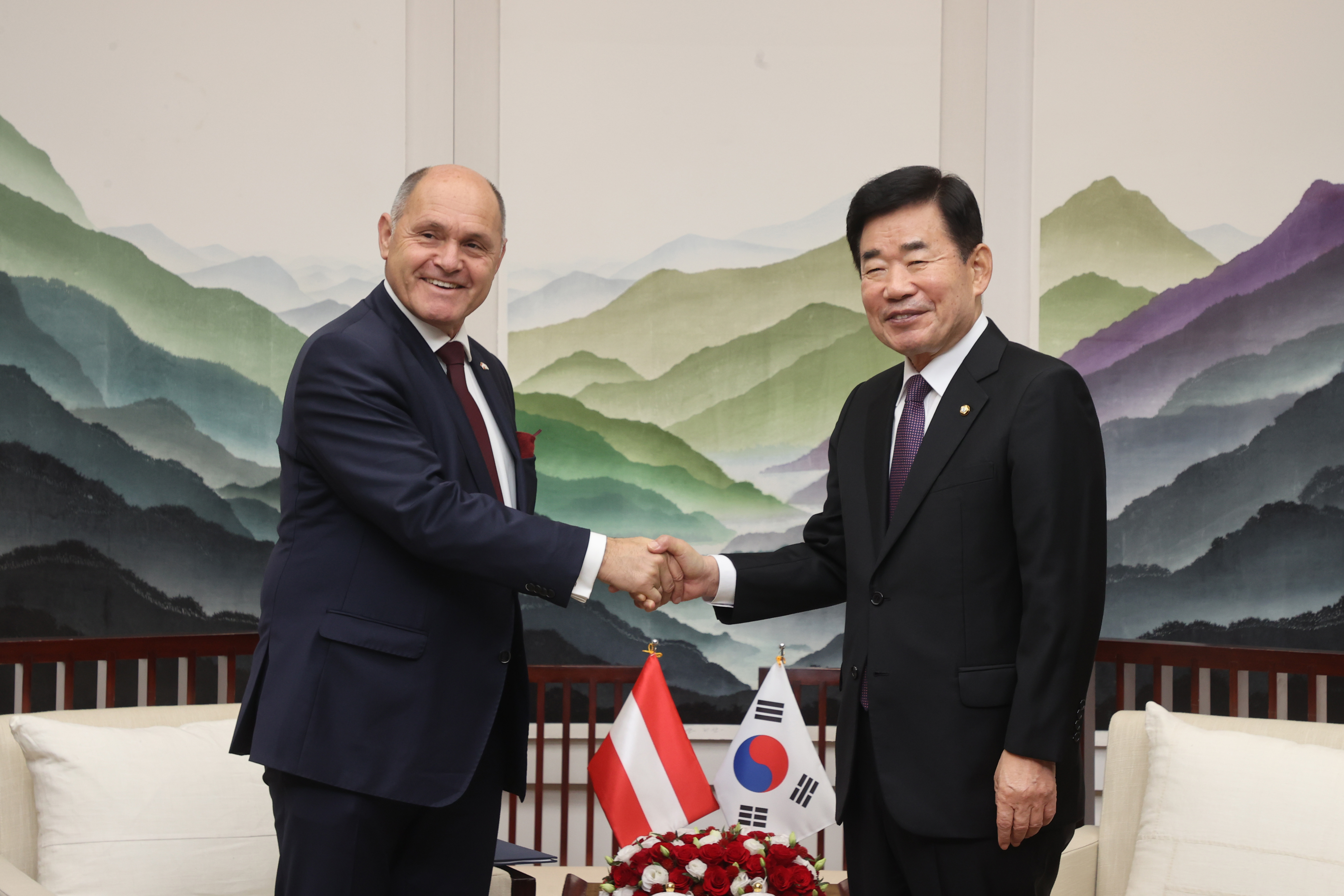 김진표 의장, 소보트카 오스트리아 하원의장과 만남