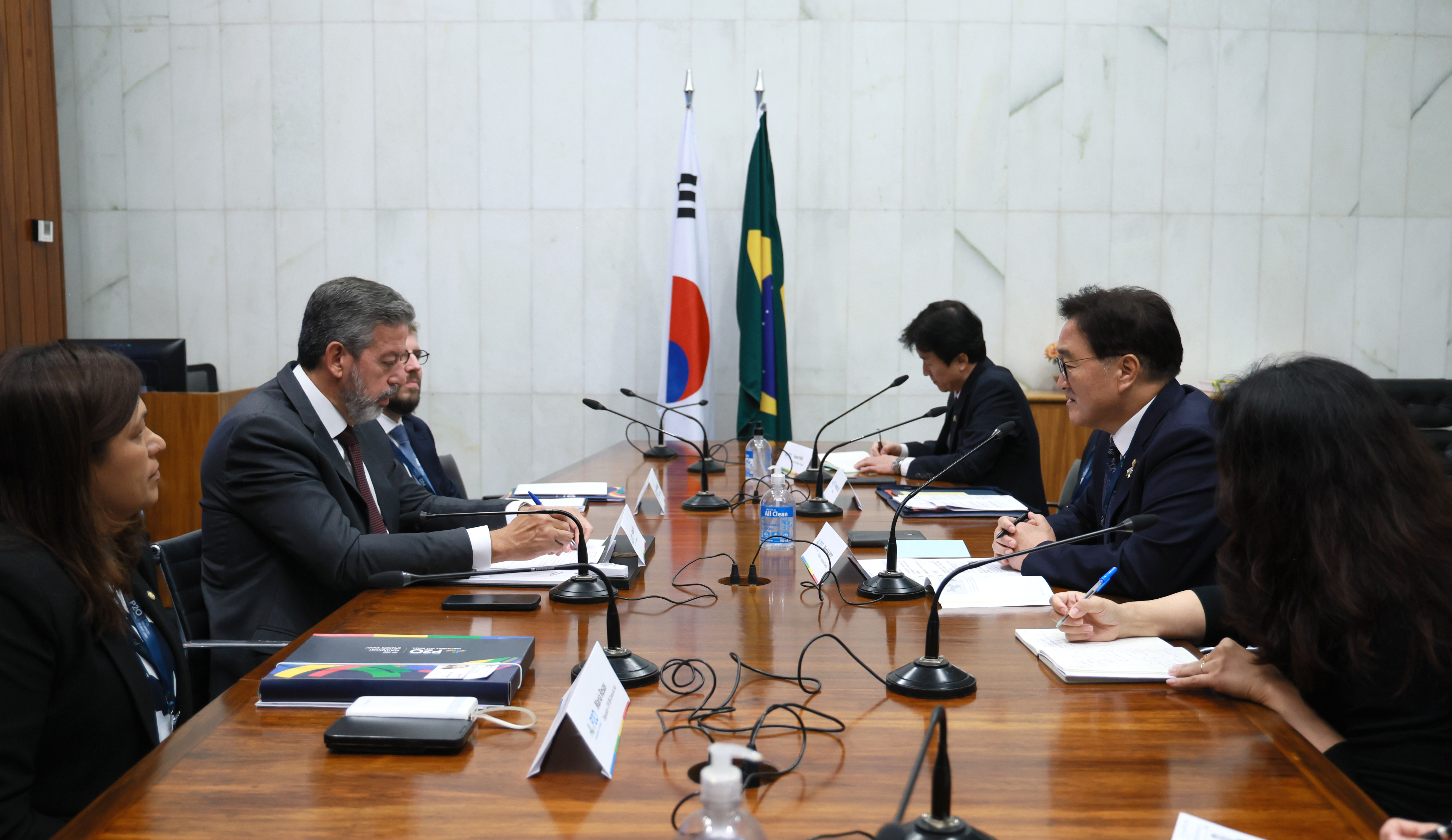 우원식 의장, 제10차 G20 의장회의 첫날 4개국과 양자회담
