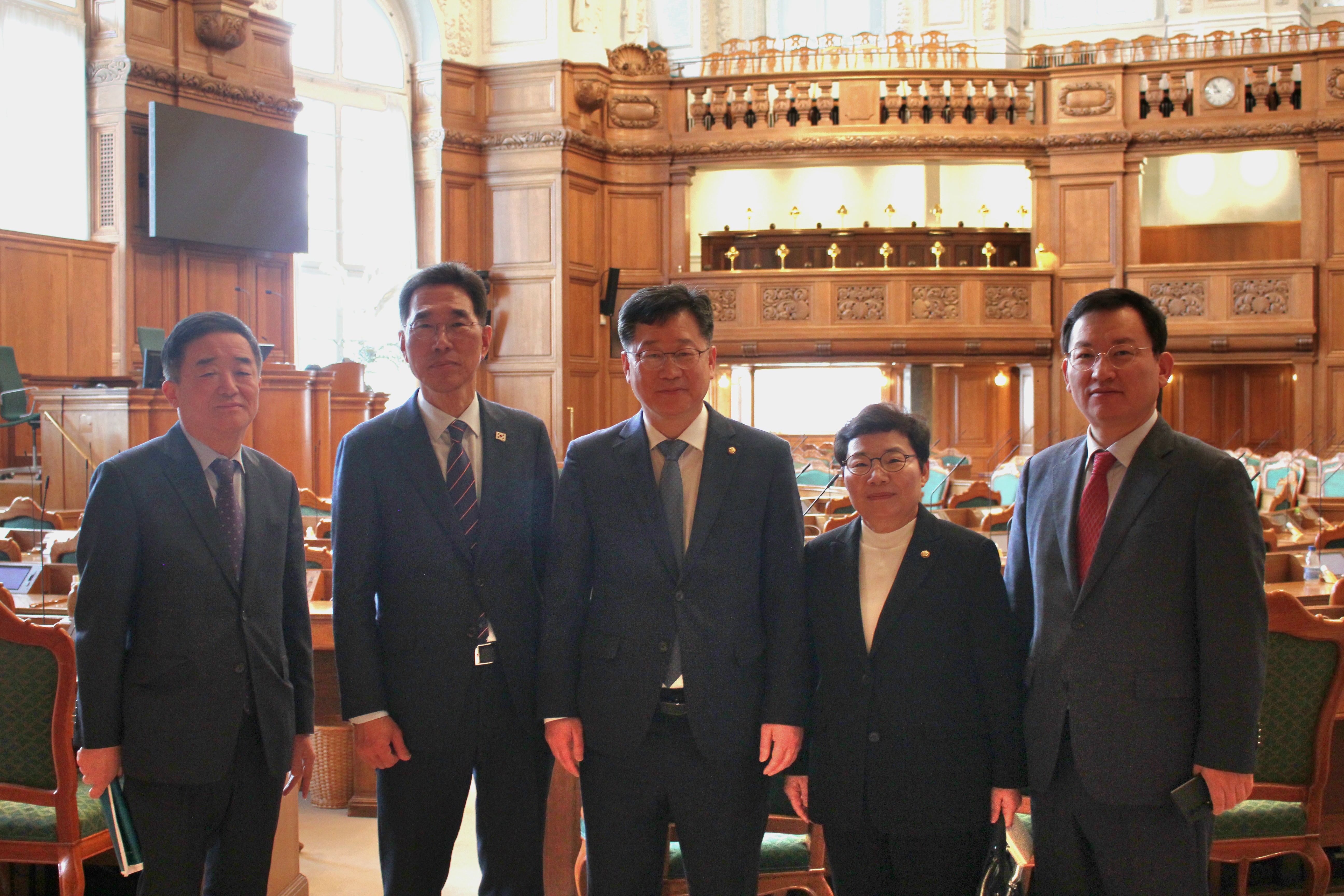 국회 환노위, 덴마크 의회에 국회의장 친서 전달