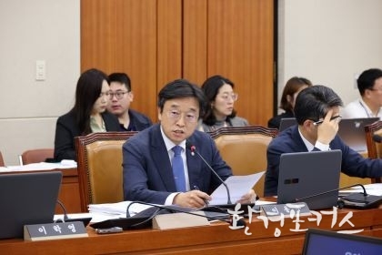 이용우 의원 국회 “환경표지 제도 유명무실”…친환경 소비 확산 막는 구조적 한계 지적