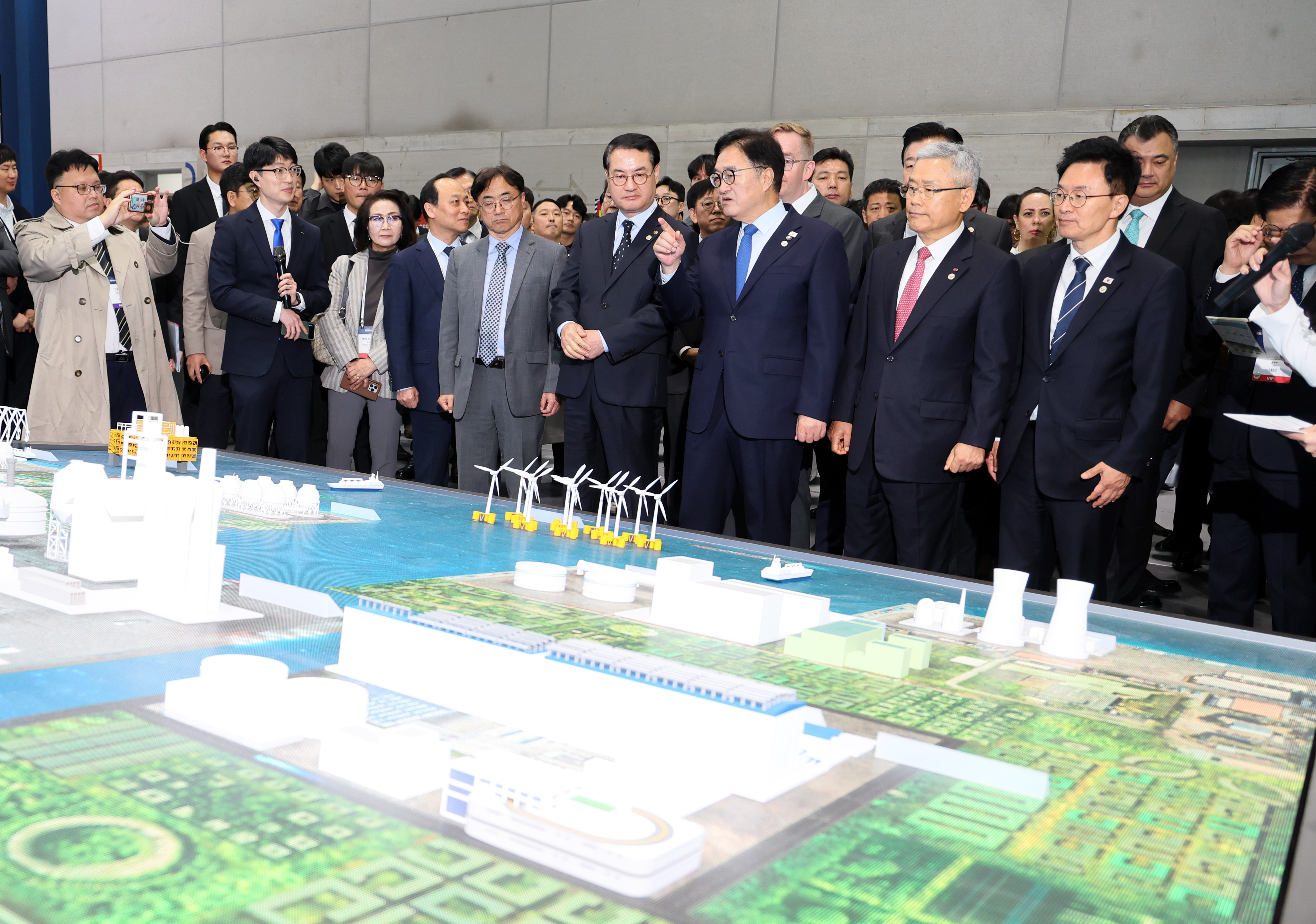 우원식 의장, 제10회 빛가람 국제전력기술엑스포(BIXPO 2025) 개막식 참석